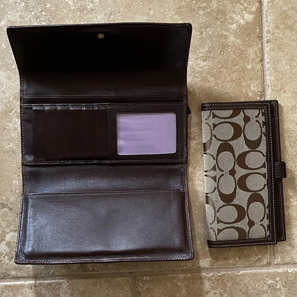 Vintage Coach Long Wallet With Checkbook Cover - Picture 5 of 10